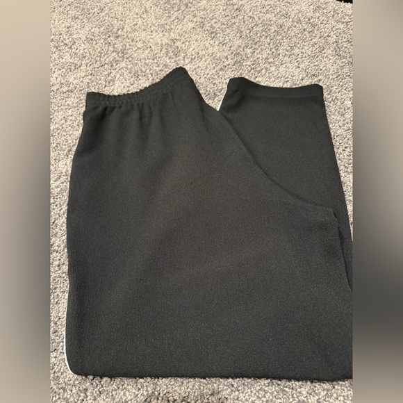 Abercrombie & Fitch Black Pants with White Trim – Size M (New Without Tags) - Picture 8 of 9